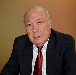 Abg. Gober López Velasco