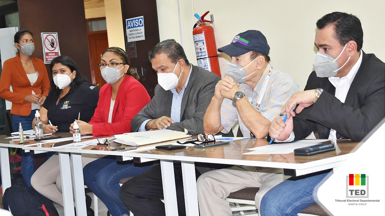 socializa